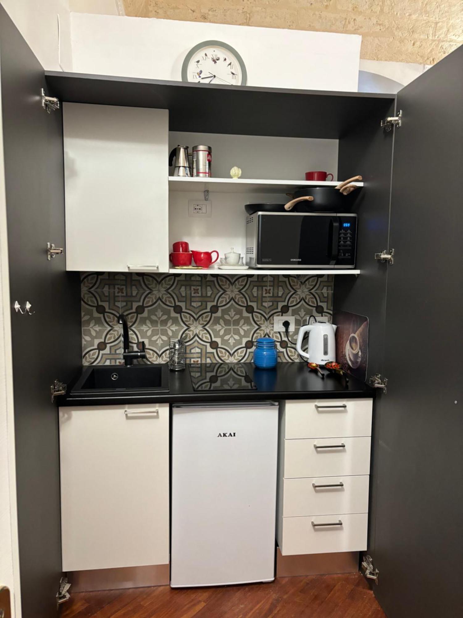 Araba Fenice Apartments - Bari Centro מראה חיצוני תמונה